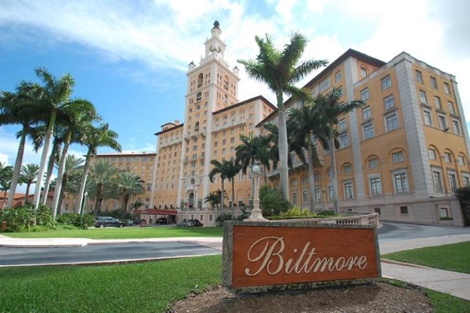 City Tour Miami PLUS and Boat Tour - South Beach and Art Deco: South Pointe Park is your quick win