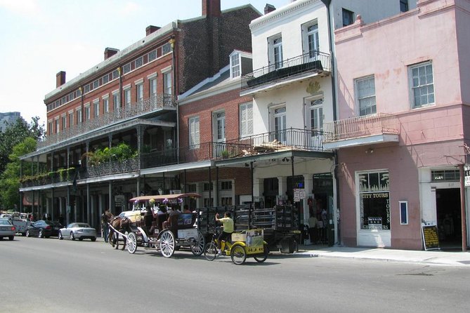 City Tour of New Orleans with Pickup - Garden District boulevards: mansions, street rhythm, and what to look for