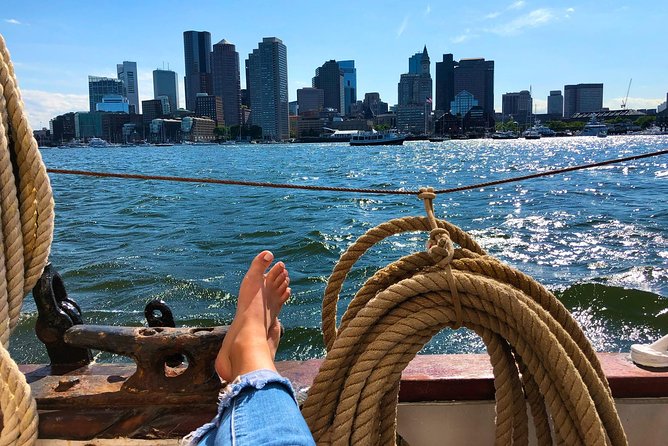 Classic Tall Ship Cruise in Boston Harbor - What the 90-minute sailing adventure looks like minute by minute
