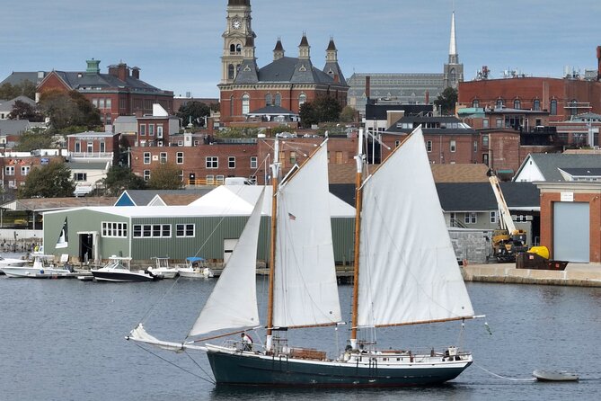 Classic Tall Ship Cruise in Boston Harbor - Food, drinks, and eating your own lunch on board
