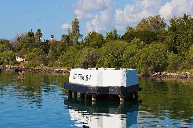 Complete Pearl Harbor Experience Tour Departing from Waikiki Area - Pearl Harbor Visitor Center: the part that makes the rest make sense
