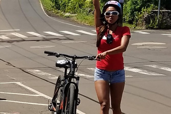Cycle to the Sea with Maui Bombers - How Makawao Fits In: The Lunch and Town-Time Break