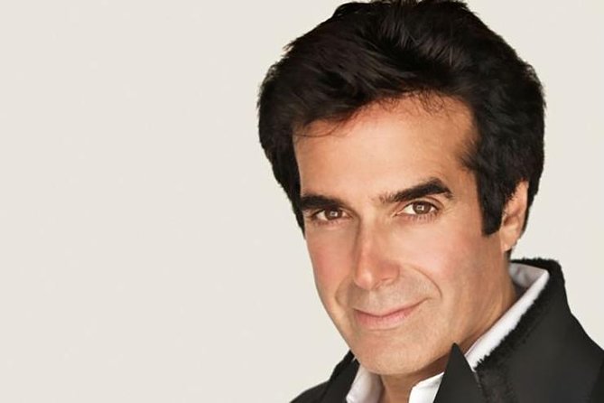 David Copperfield at the MGM Grand Hotel and Casino - Inside the theater: seating, show flow, and that interactive rhythm