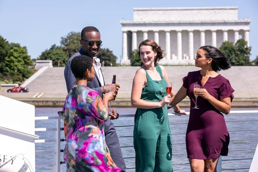 DC: City Cruises Gourmet Brunch, Lunch, or Dinner Cruise - Key points before you buy