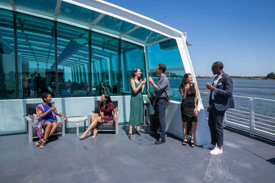DC: City Cruises Gourmet Brunch, Lunch, or Dinner Cruise - Why this DC cruise works (even if you only have 2 hours)
