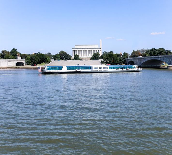 DC: City Cruises Gourmet Brunch, Lunch, or Dinner Cruise - Picking brunch or dinner: what changes in your meal