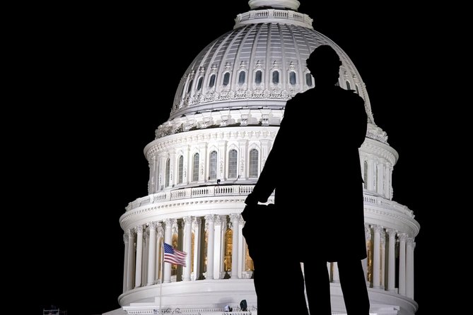 DC Memorials Night Tour: Glass-Roof Convertible Upgrade Option - Why Night Floodlighting Makes These Monuments Hit Harder