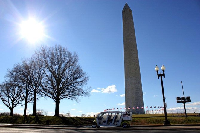 DC Monuments and Capitol Hill Tour by Electric Cart - Lincoln Memorial: the biggest photo window on the route