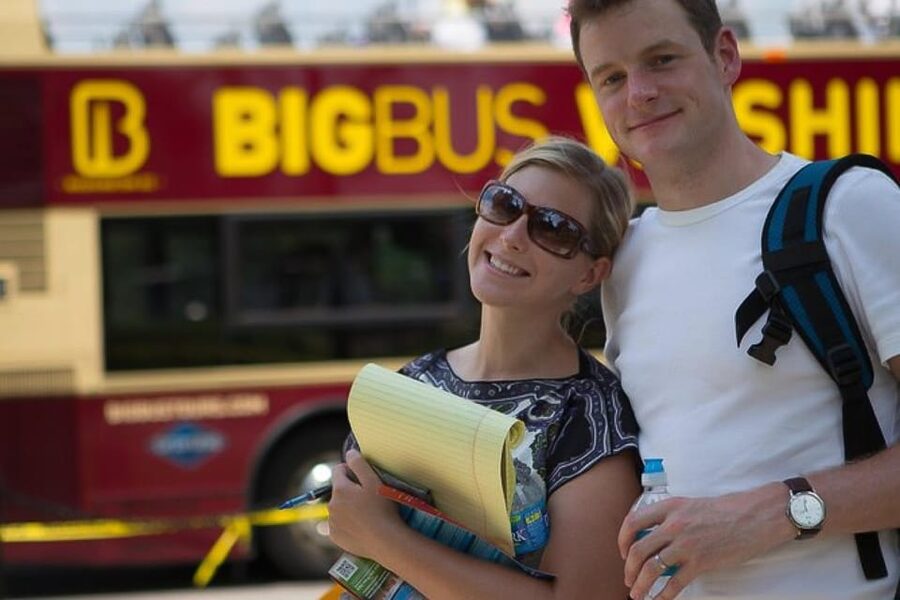DC: Monuments & Memorials Sunset Tour by Open-top Bus - Guides, audio earbuds, and how to use the commentary well