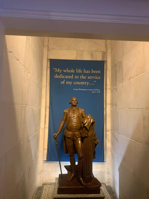 DC: Washington Monument Direct Entry with Guidebook - The view reward: Lincoln, Jefferson, the Capitol, and the White House