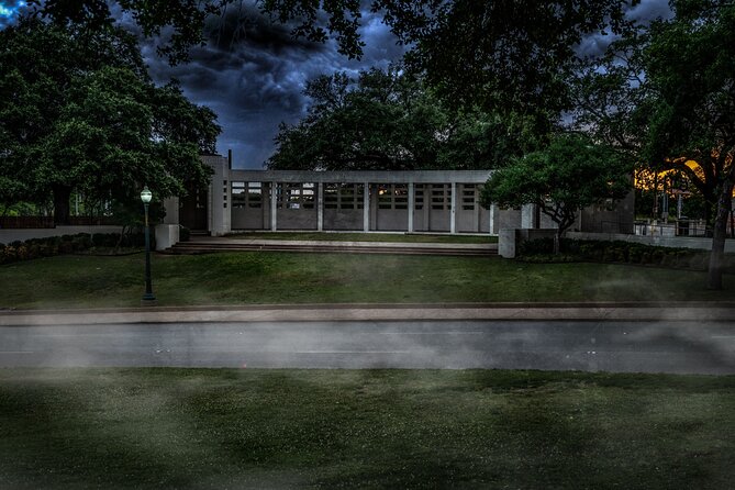Deadly Dallas Ghost Tours: Blood, Bones, and Burials - Stop One: La Quinta Inn and Suites, Formerly the Lawrence Hotel