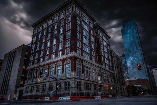 Deadly Dallas Ghost Tours: Blood, Bones, and Burials - Stop Five: The Grassy Knoll Speculation Point
