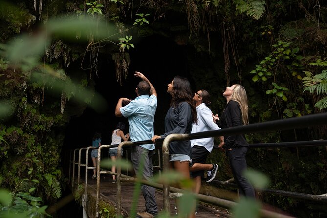 Deluxe Volcano Experience with Restaurant Dinner - Hawai‘i Volcanoes National Park: where the guide changes everything