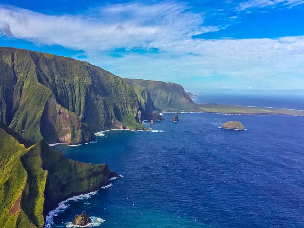 Doors Off West Maui and Molokai 45 minute Helicopter Tour - What a doors-off helicopter ride over Maui and Molokai really gives you