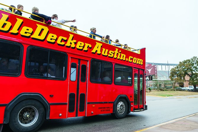 Double Decker Austin Single Loop Sightseeing Tour - 6th Street to the Driskill: the downtown Austin mood in one loop