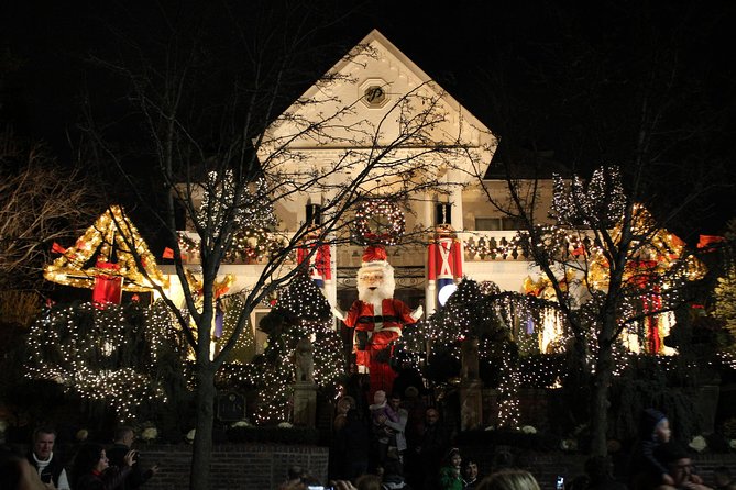 Dyker Heights Brooklyn Christmas Lights Tour - Who This Dyker Heights Lights Tour Is Best For