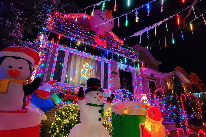 Dyker Heights Christmas Lights Guided Tour - Who should book, and who should skip this one