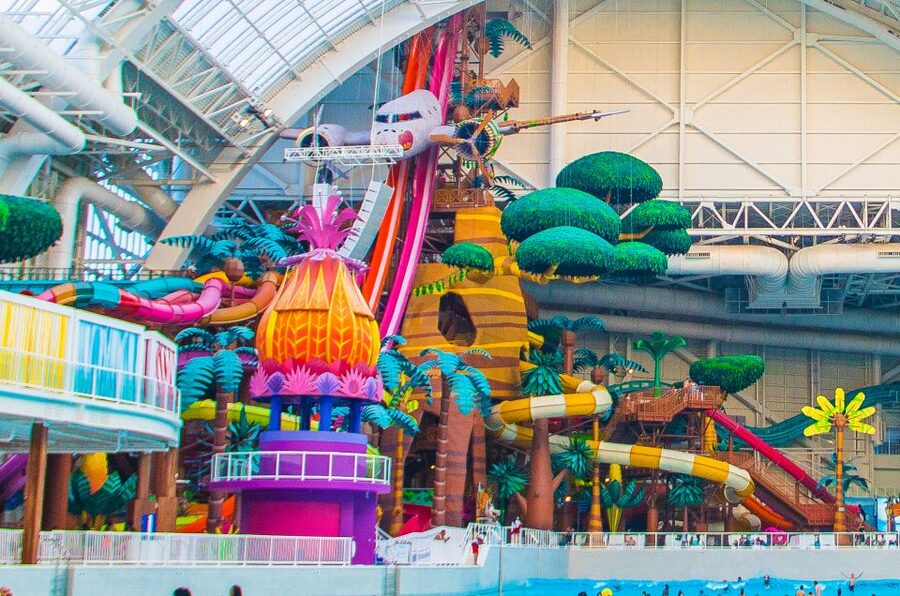 East Rutherford: Dreamworks Indoor Water Park Entry Ticket - Food, drinks, and costs: budgeting like an adult
