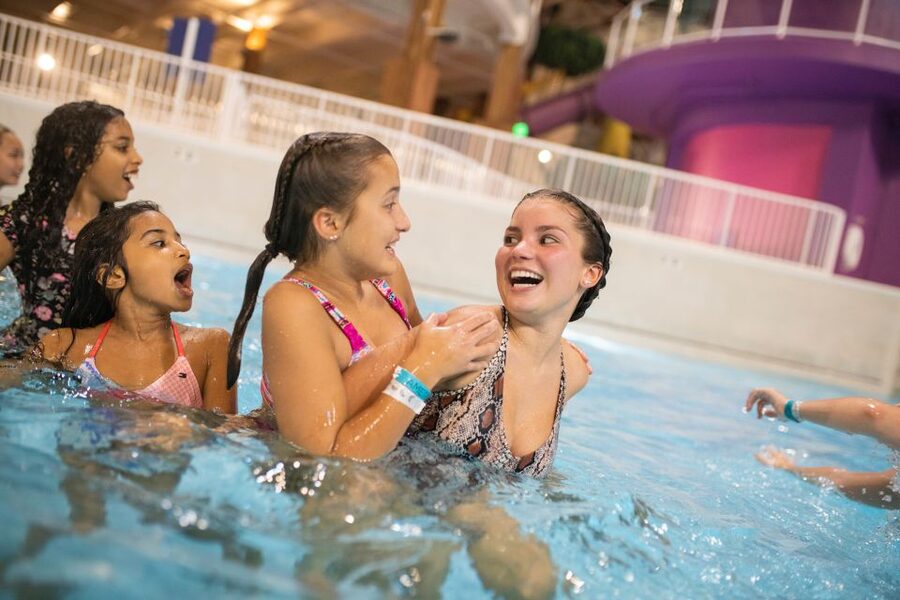 East Rutherford: Dreamworks Indoor Water Park Entry Ticket - The wave pool and lazy river: where the whole day starts