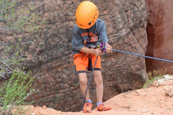 East Zion: Coral Sands Half-day Canyoneering Tour - The canyon experience: why guides matter more than you think