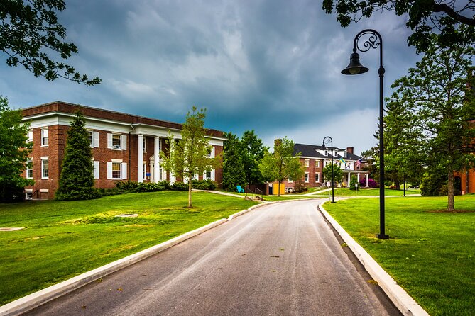 Echoes of War All Ages Ghost Tour - Stop by stop: the Gettysburg Address sites, haunted homes, and hospital buildings