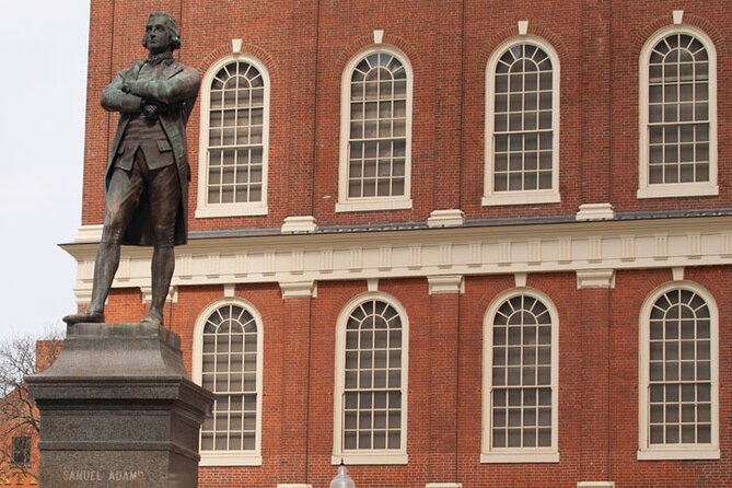 Entire Freedom Trail Walking Tour: Includes Bunker Hill and USS Constitution - Old City Hall, Old South Meeting House, and Old State House