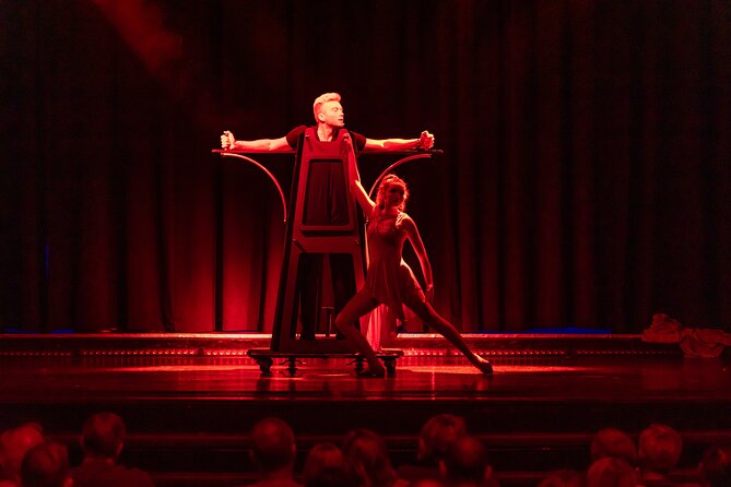 Escape Reality Branson Magic Dinner Show - Finding the Hughes Brothers Theatre on Branson Main Street