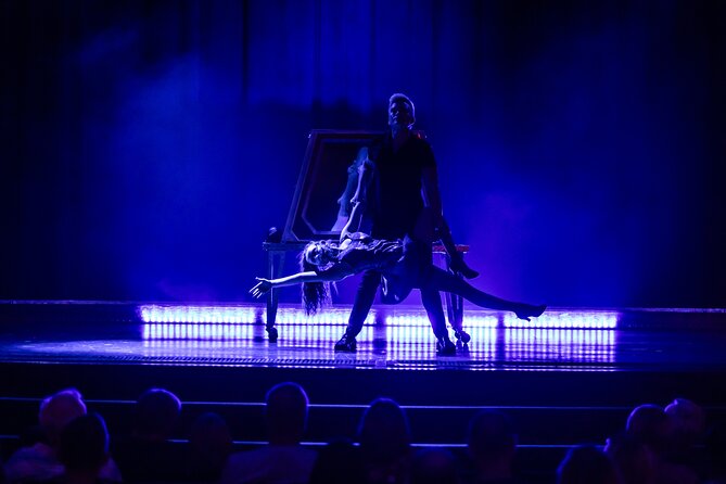 Escape Reality Branson Magic Dinner Show - Should You Book Escape Reality Magic Dinner Show?