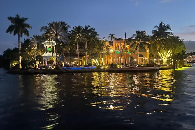 Evening Boat Cruise through Downtown Ft. Lauderdale - Bathrooms, Comfort, and the Small Stuff That Changes the Experience