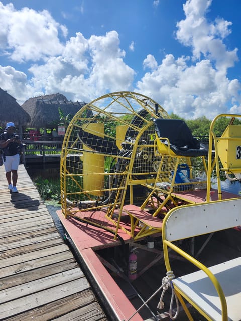 Everglades Eco Airboat Small-Group Tour & 2 Private Islands - Two Miccosukee Private Islands: Hammocks, Alligators, and a Boardwalk Moment