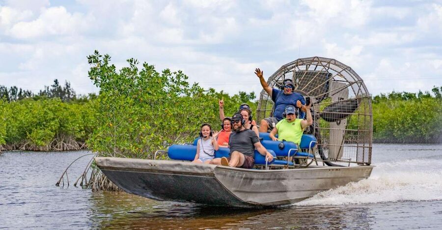 Everglades: Mangrove Maze Airboat Tour and Boardwalk - Mangrove maze, culture, and history: why the guide talk matters