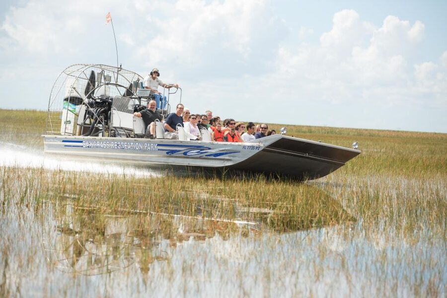 Everglades: Sawgrass Park Day Time Airboat Tour & Exhibits - Airboats and Alligators at Sawgrass Recreation Park