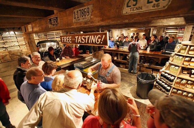 Famous Moonshine & Wine Tour From Pigeon Forge - Should You Book This Famous Moonshine and Wine Tour from Pigeon Forge?