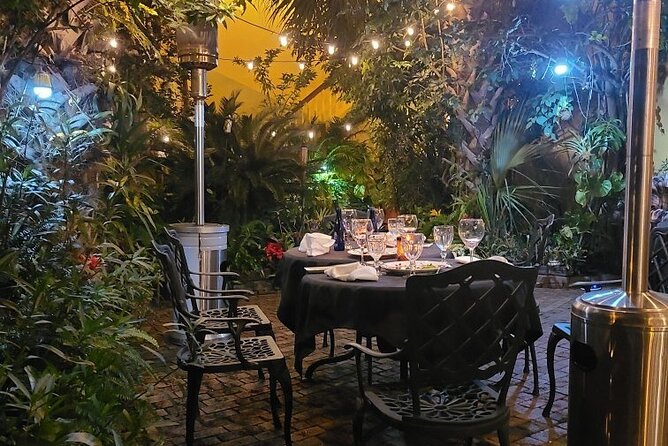 Feast of Saint Augustine Historical Walking Food Tour - A 3-hour walking night built around real St. Augustine food