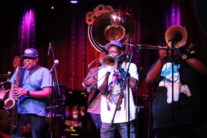 Frenchmen Street VIP Live Music Pub Crawl in New Orleans - What could be frustrating: market time and pacing at busy venues