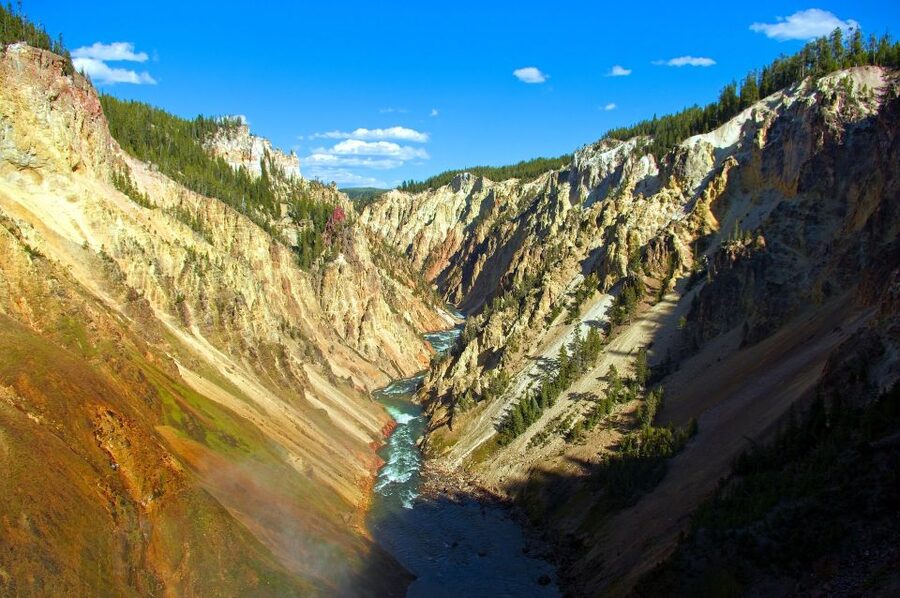 From Jackson: Yellowstone National Park Day Trip with Lunch - Firehole Lake Loop, Paint Pots, and the geothermal details that stick