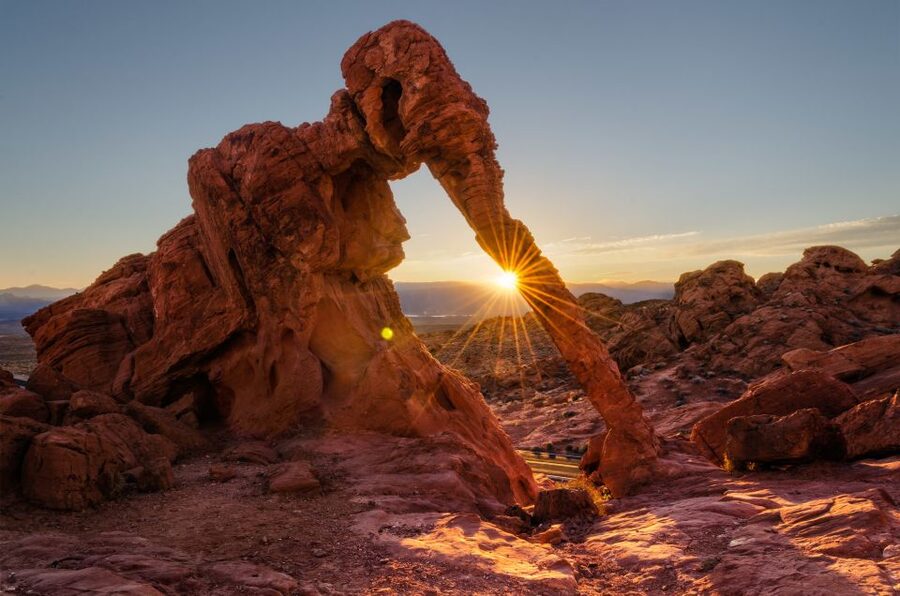 From Las Vegas: Valley of Fire State Park Tour - Why Valley of Fire feels otherworldly before the day gets busy