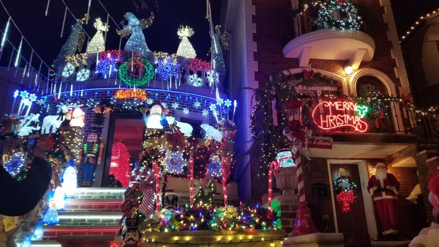 From Manhattan: 4-Hour Brooklyn Christmas Magic Tour - The coach ride through Manhattan: quick landmark hits, zero stress