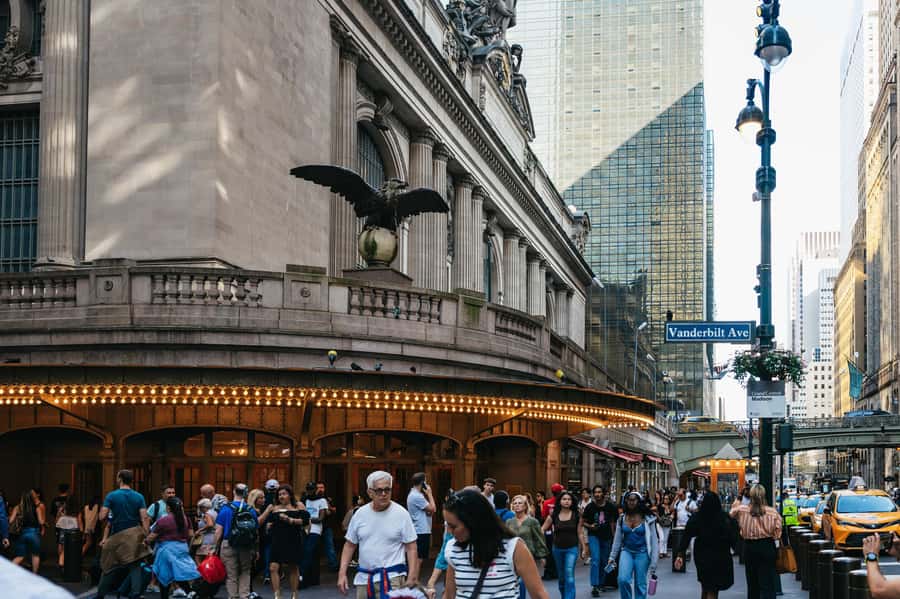 From Manhattan: Full-Day NYC Boroughs and Coney Island Tour - Queens: Flushing Meadows, the Unisphere, and Malba’s Contrasts