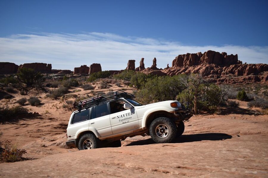 From Moab: Half-Day Arches National Park 4x4 Driving Tour - Getting From Moab to the Backcountry, Without Wasting Morning
