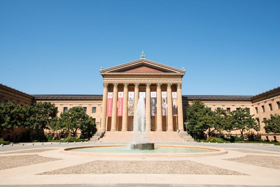 From NYC: Day Trip to Philadelphia and Amish Country - Running the Rocky Steps: The Photo, the Stretch, the Fun