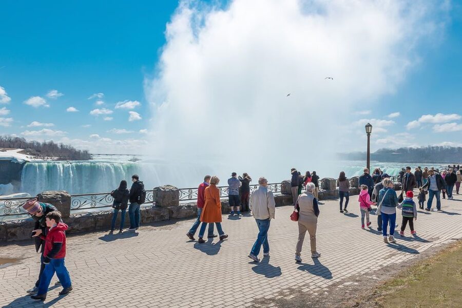 From NYC: Niagara Falls Full-Day Tour with Maid of the Mist - Why this Niagara Falls trip starts in Times Square at 4:00 AM