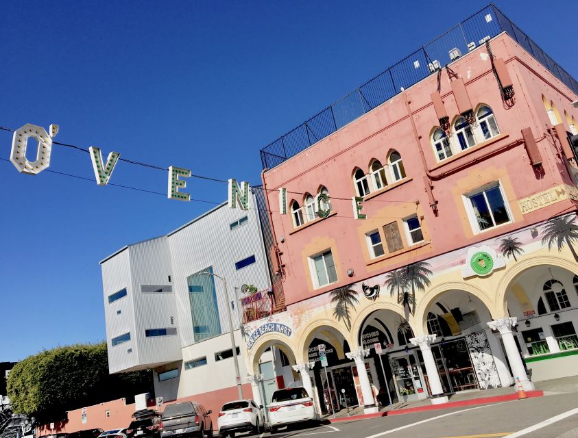 Full-Day City Tour of LA, Hollywood, Beverly Hills & Beaches - The Grove Farmers Market Lunch: Where Everyone Can Find Something
