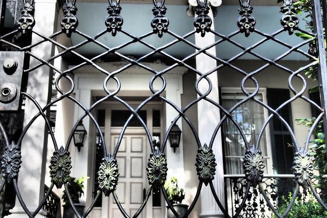 Garden District Home and History Walking Tour - Pace, Shade, and Sidewalk Reality (Bring the Right Shoes)