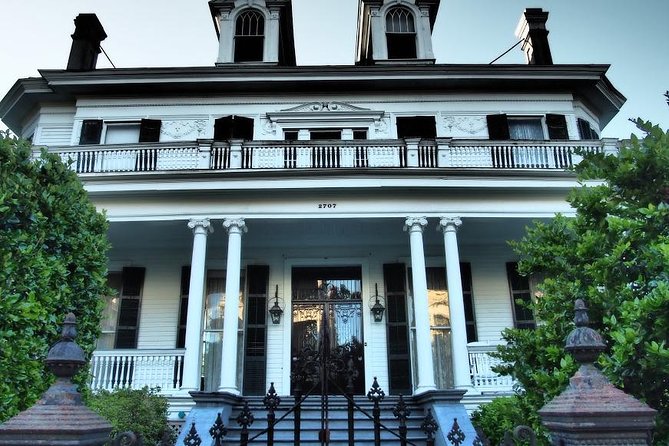 Garden District Home and History Walking Tour - Price and Value: Is $26 a Good Deal for This Tour?
