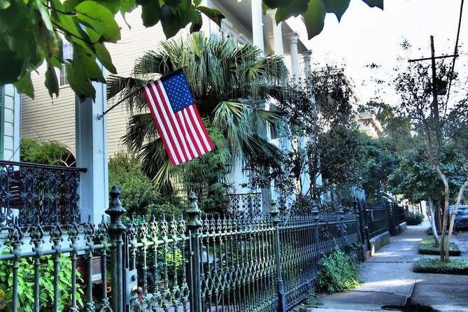 Garden District Home and History Walking Tour - Which Guides and Styles You’re Likely to Feel