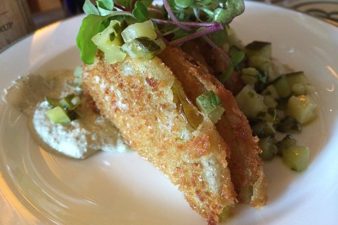 Gastronomic Georgetown Walking Food Tour - The C&O Canal stretch: from transportation to recreation