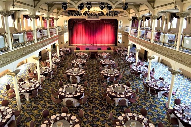 General Jackson Showboat Lunch or Dinner Cruise in Nashville - Lunch vs dinner cruise: daylight sightseeing or after-dark skyline