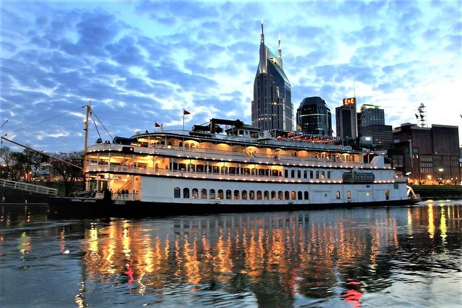 General Jackson Showboat Lunch or Dinner Cruise in Nashville - From Gray Line pickup to the dock: how the timing works