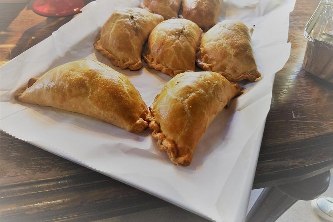 Georgetown Foodie Culinary Tour & Neighborhood Walk - Georgetown Stories on the Move: History You Can See